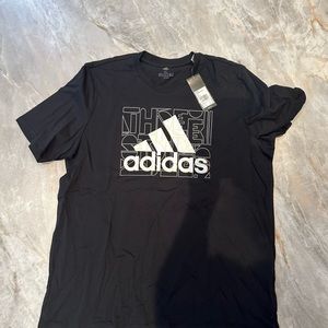Adidas  tshirts size xl